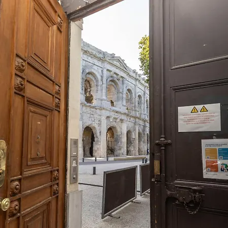 Le Nemausus - 2 Face Aux Arenes - Wi-fi شقة *